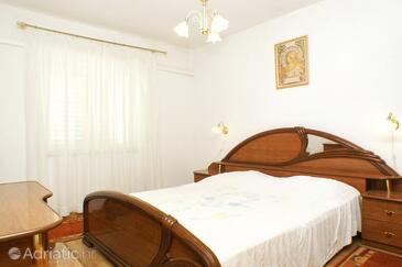 Apartments by the sea Cove Vrbovica, Korčula - 4452