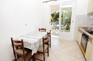 Appartements avec parking Zavalatica, Korcula - 4453