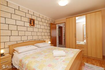 Apartments by the sea Brna, Korčula - 4463