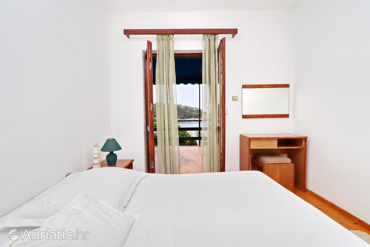 A-4484-a - Private accommodation - Apartments by the sea Prižba, Korčula