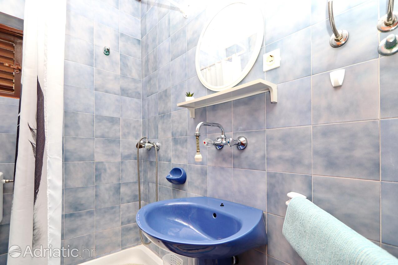 A-4484-b - Private accommodation - Apartments by the sea Prižba, Korčula