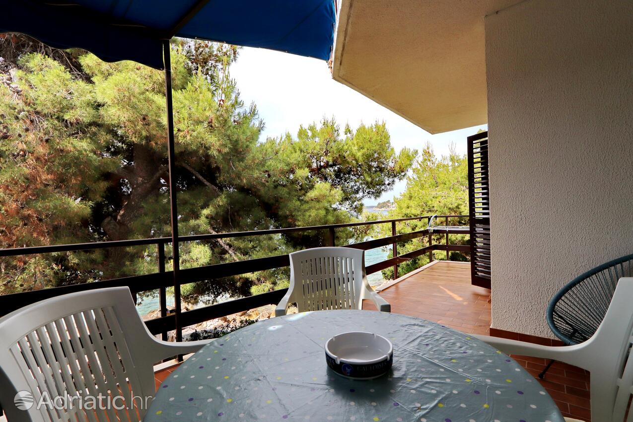 A-4484-b - Private accommodation - Apartments by the sea Prižba, Korčula