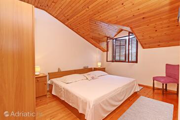 Apartments by the sea Prižba, Korčula - 4484