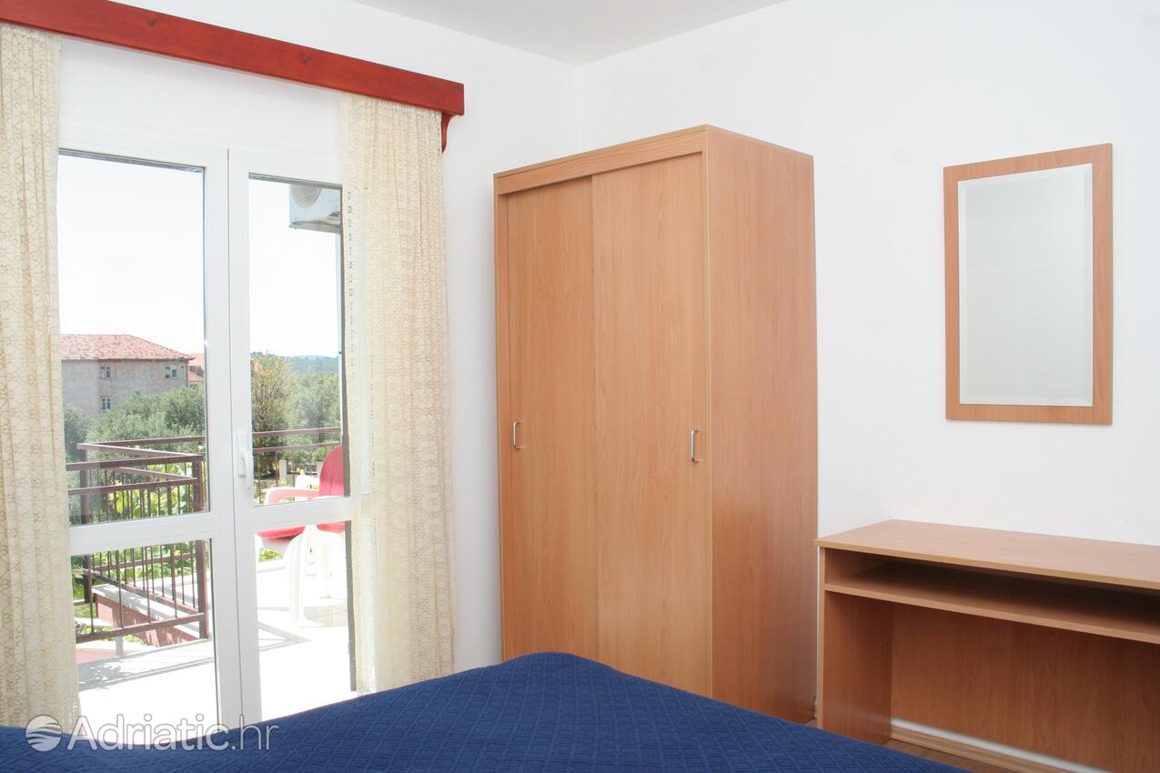 A-4494-f - Private accommodation - Apartments with a parking space Orebić, Pelješac