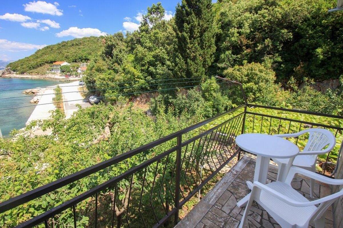 A-4515-c - Private accommodation - Apartments by the sea Cove Velika Prapratna, Pelješac