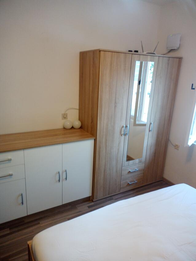 A-4515-c - Private accommodation - Apartments by the sea Cove Velika Prapratna, Pelješac