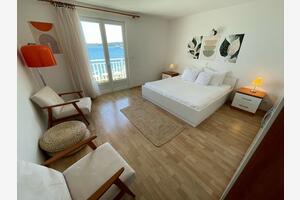 Three bedroom apartment Kučište - Perna Three bedroom apartment Kučište - Perna, Pelješac (A-4542-a)