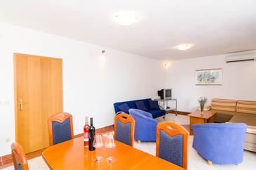 Apartamentos com varanda Orebić, Dalmácia do Sul