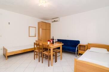Apartamentos com varanda Orebić, Dalmácia do Sul