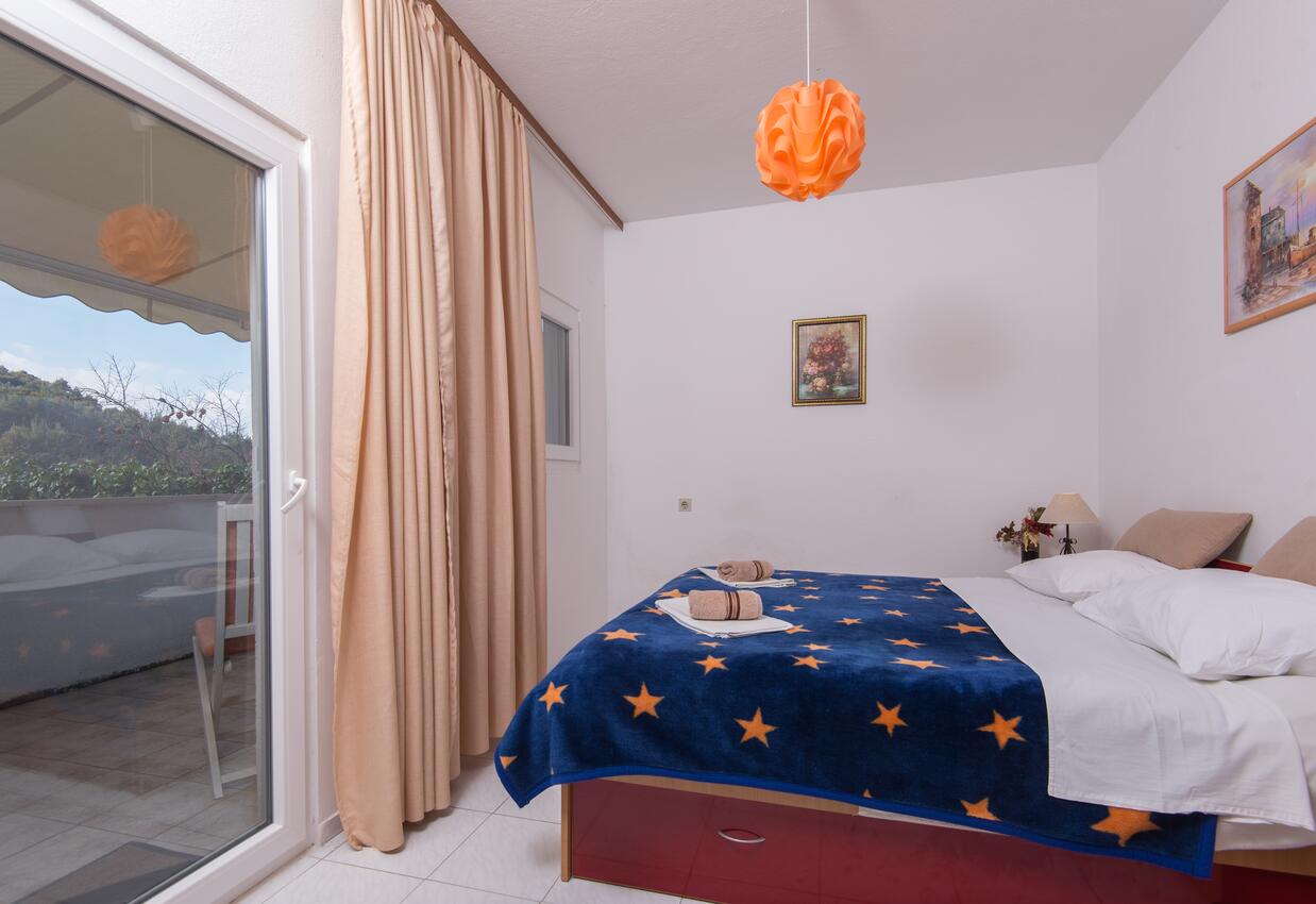 A-4574-d - Private accommodation - Apartments with a parking space Žuljana, Pelješac