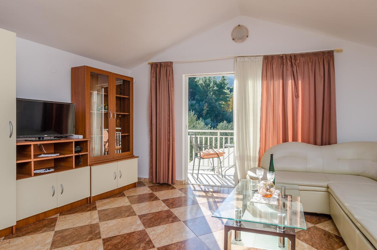 A-4574-e - Private accommodation - Apartments with a parking space Žuljana, Pelješac