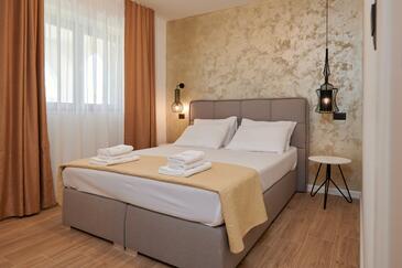 Apartments by the sea Okrug Gornji, Čiovo - 458