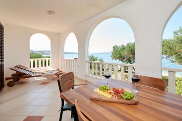 Apartments by the sea Okrug Gornji, Čiovo - 458