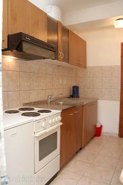 Apartments with parking space Jelsa, Hvar - 4589