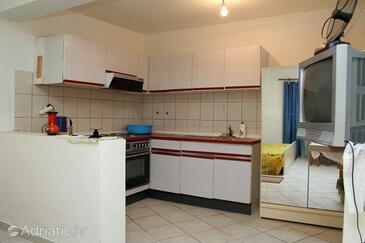 Apartments with parking space Jelsa, Hvar - 4589