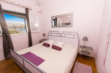 Apartments by the sea Okrug Gornji, Čiovo - 459