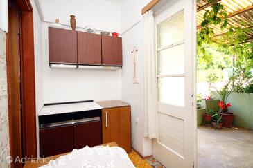 Apartamentos y habitaciones junto al mar Jelsa, Hvar - 4602