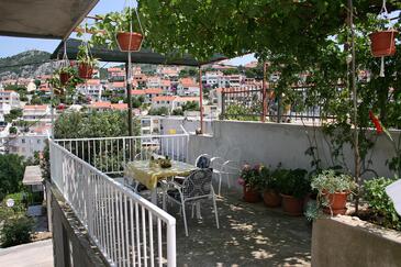 Apartments with parking space Hvar - 4607