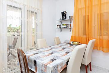 Apartamente lângă mare Grebastica, Sibenik - 461