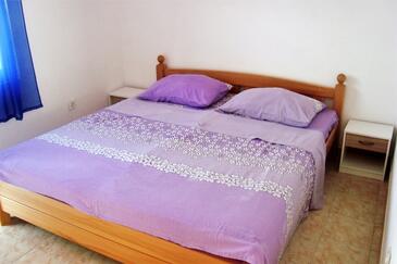 Robinsonski lägenheter vid havet Vik Skozanje, Hvar - 4624