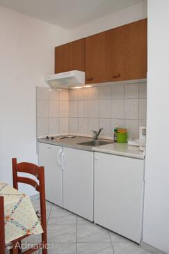 Apartmanok parkolóhellyel Vrboska, Hvar - 4633