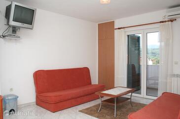 Apartmanok parkolóhellyel Vrboska, Hvar - 4633