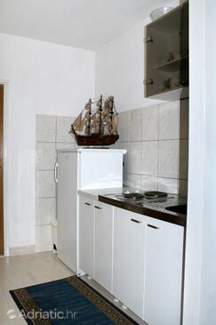 Кімнати з паркуванням Хвар - Hvar - 4636