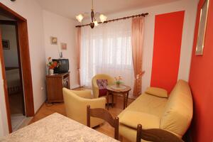 Egyszobás apartman Nemira, Omis (A-4652-b)