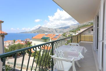 Apartmaji s parkingom Nemira, Omiš - 4652