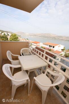 Appartementen met parkeerplaats Mastrinka, Ciovo - 4655