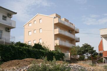 Mastrinka, Čiovo, Hébergement 4655 - Appartement avec une plage de galets.