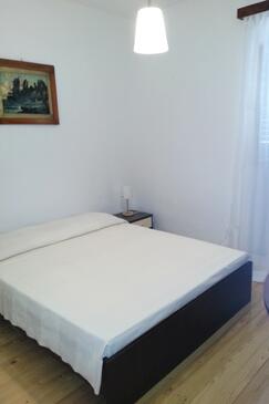 Apartamentos junto al mar Bol, Brac - 4657