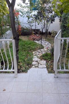 Two bedroom apartment Bol, Brač (A-4658-a(