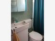 Bušinci, Salle de bain dans l’hébergement en type apartment, animaux acceptés et WiFi.