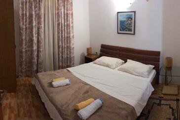 Apartments by the sea Bušinci, Čiovo - 4668