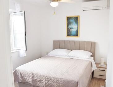 Apartments with parking space Dubrovnik - 4675