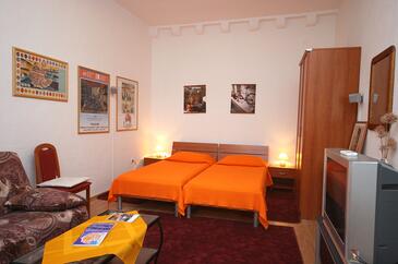 Holiday apartments Dubrovnik - 4703