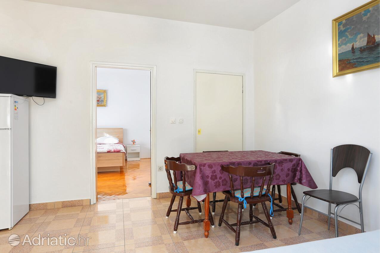 A-471-d - Private accommodation - Apartments by the sea Grebaštica, Šibenik