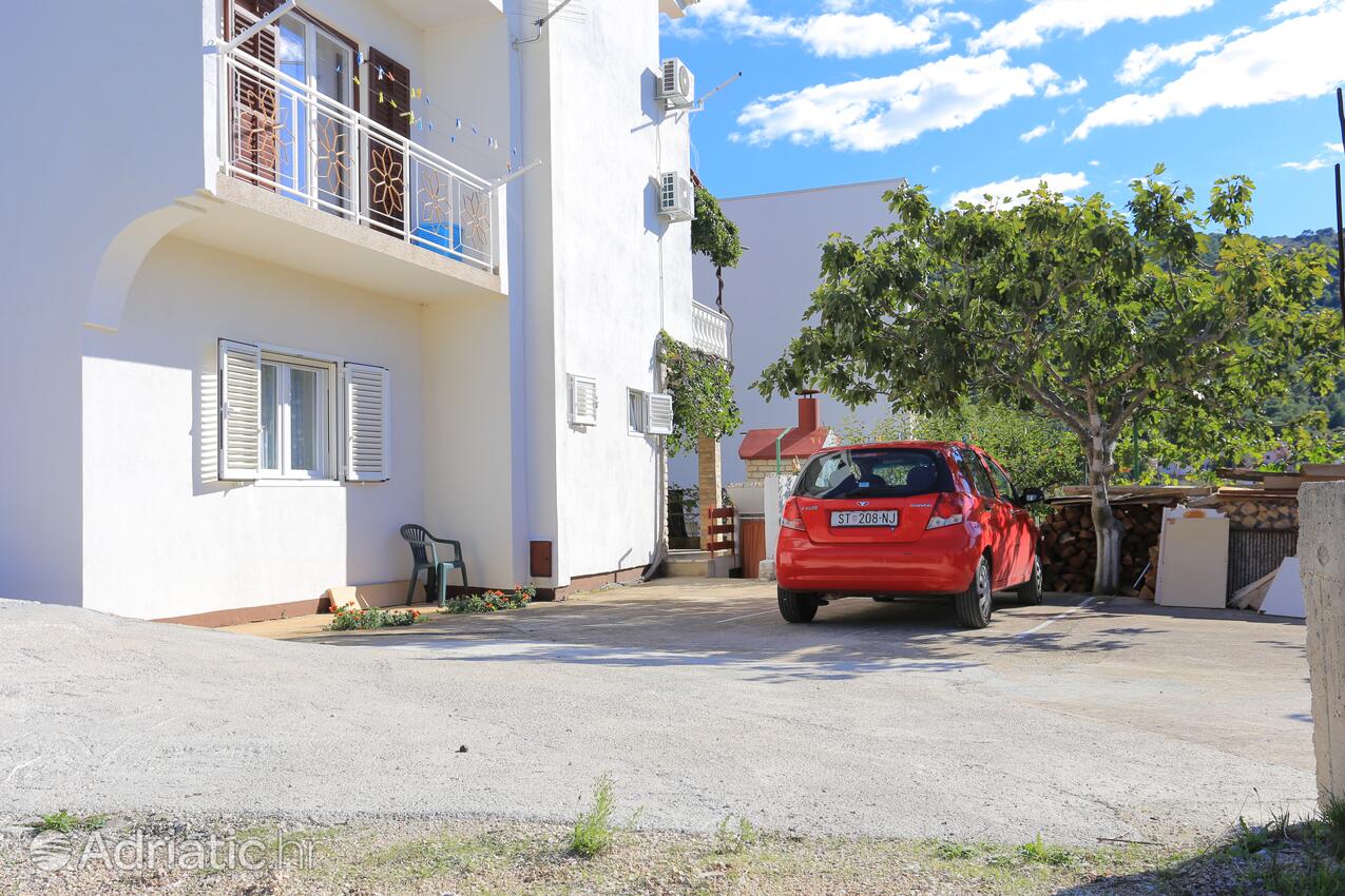 Parking lot - Apartments by the sea Grebaštica, Šibenik