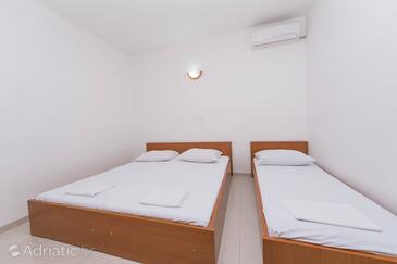 Apartmaji ob morju Podaca, Makarska - 4734
