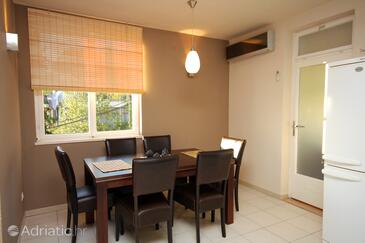 Apartments and rooms with WiFi Dubrovnik - 4736