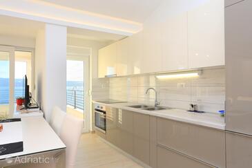 Apartments by the sea Duće, Omiš - 4795