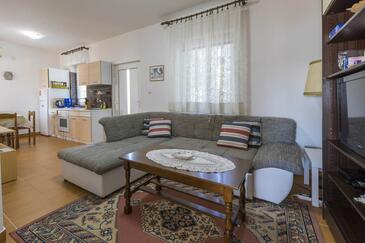 Apartmani uz more Selce, Crikvenica - 4801