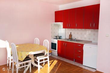 Apartmani uz more Bilo, Primošten - 4806