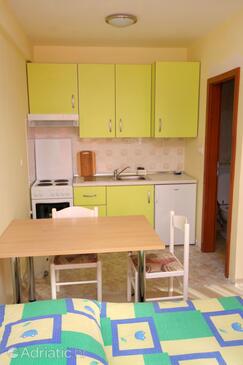Apartmani uz more Bilo, Primošten - 4806
