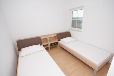 Apartments by the sea Drašnice, Makarska - 4810