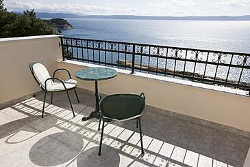 Apartments by the sea Drašnice, Makarska - 4810