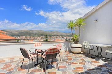 Two bedroom apartment Trogir (A-4814-a(