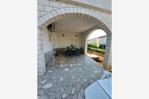 Trojizbový apartmán Trogir (A-4814-e(