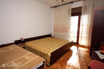 Appartamenti con parcheggio Lokva Rogoznica, Almissa - Omiš - 4819